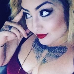 Meet your Posher, Krystal